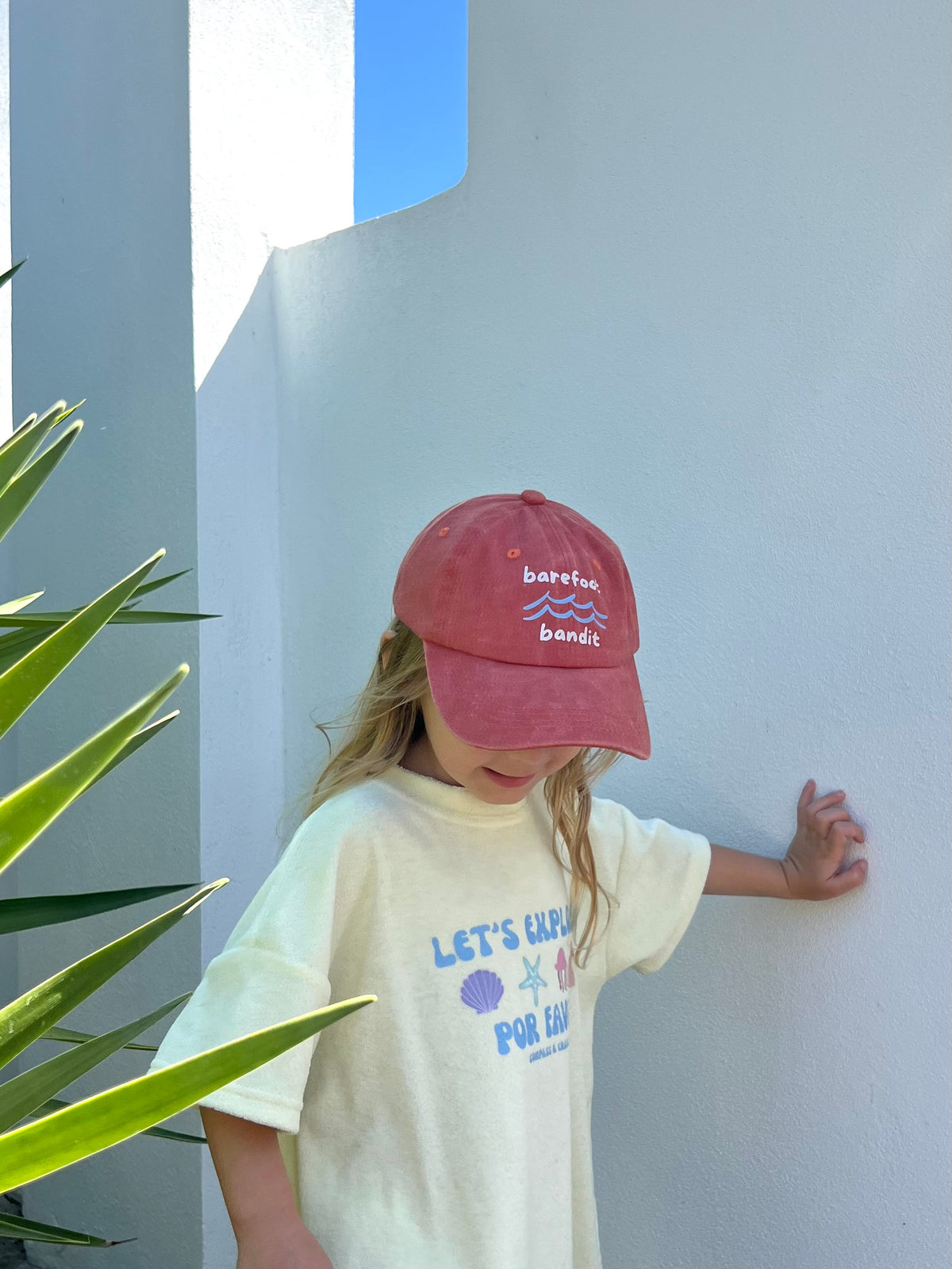 kid summer beach outfit in yellow with kids cap