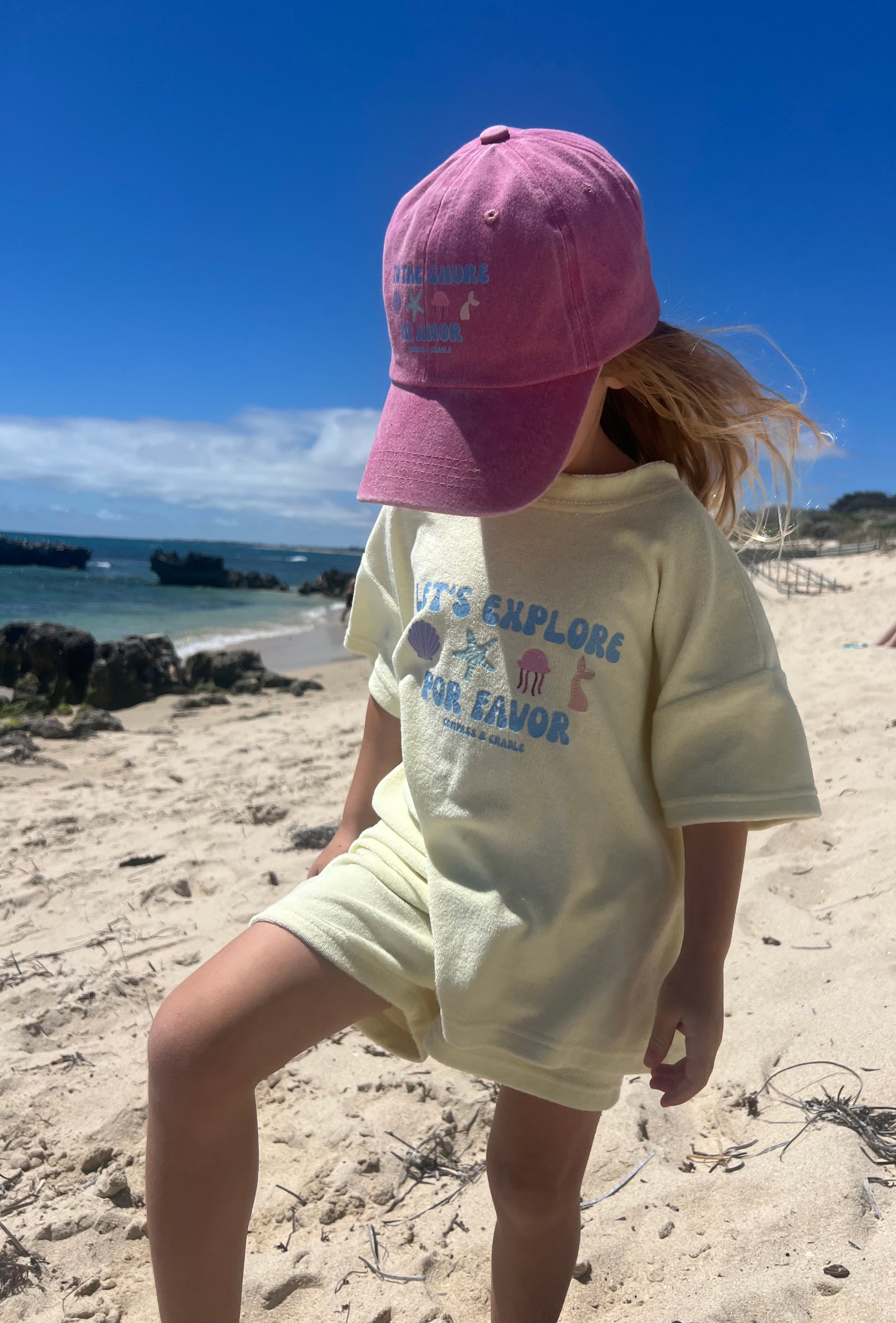 Unisex kids beach wear outfit with ‘To the Shore Por Favor’ slogan, soft absorbent fabric